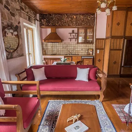 Apartment Merses Mikro Chorio (Central Greece)