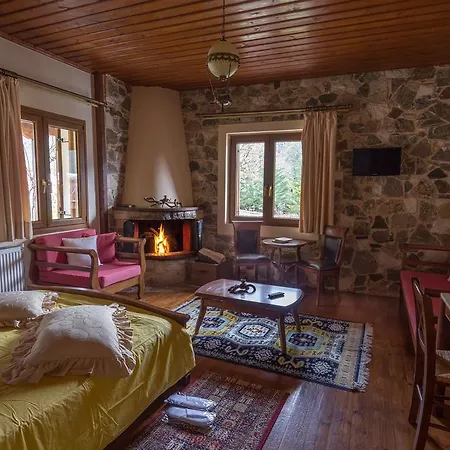 Merses Apartment Mikro Chorio (Central Greece)