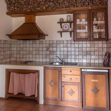 Merses Mikrón Khoríon